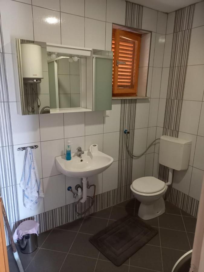 Ferienwohnung Kuca Za Odmor Luka Luka  Exterior foto